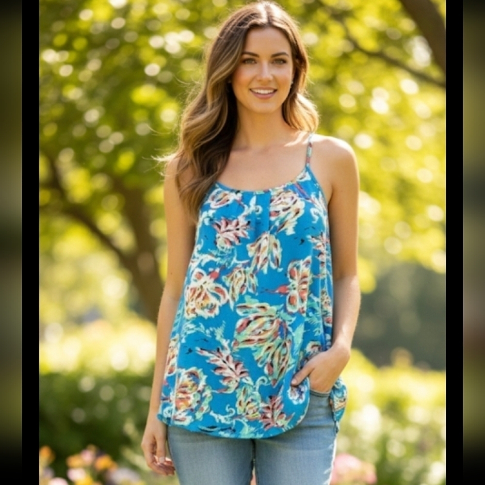 Reneec floral tank top Size M/P
